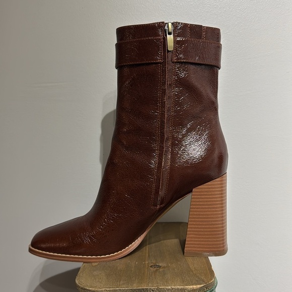 Nine West Brown Heeled Boots for Stylish Comfort - Picture 3 of 12